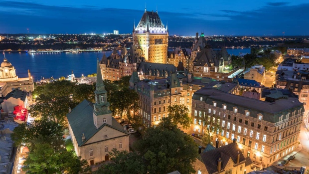 Quebec Suspends Approvals of New Crypto Mining Companies